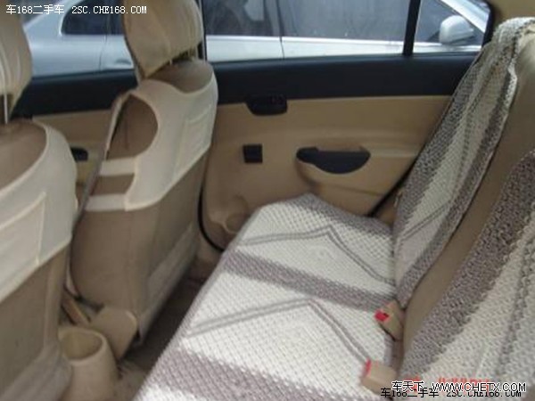 2007雅绅特1.4手动挡高清图片